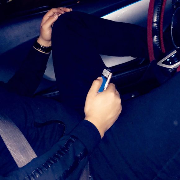 Meet your Posher, Edwing - Picture 1 of 1